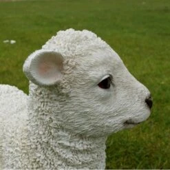 ESSCHERT DESIGN Lam Beeld - H 30 Cm 8 ESSCHERT DESIGN Lam Beeld - H 30 Cm -Esschert Design 1523283403 2 600